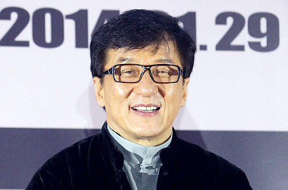 Menuai Sukses di Usia Muda, Kelakuan Jackie Chan Dulu Ternyata Buruk