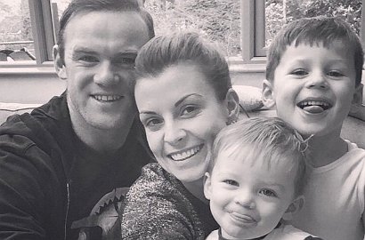 Wayne Rooney Bagikan Foto Manis Bersama Keluarga ke Instagram