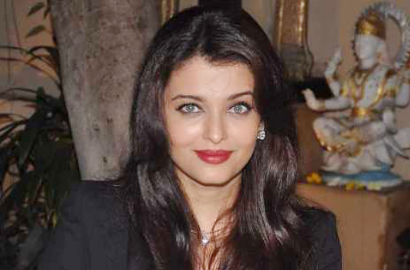 Iklan Perhiasan Aishwarya Rai Dituding Rasis Oleh Netter
