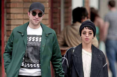 Romantisnya Kencan Makan Es Krim Robert Pattinson dan FKA Twigs