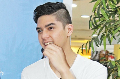Melankolisnya Cuplikan 'Lagu Galau' Al Ghazali
