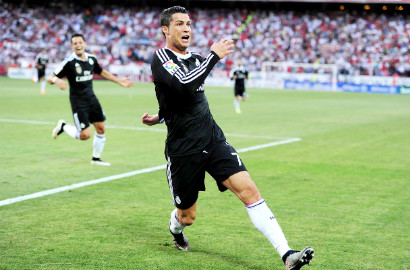Fans Wanita Nangis Gara-Gara Cristiano Ronaldo