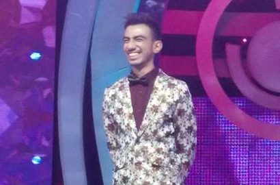 Tersenggol di 4 Besar 'D'Academy' 2, Reza Bandung Minta Fans Jangan Sedih