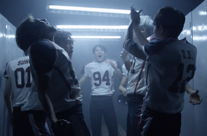 EXO Jadi Pemain Rugby Keren di MV 'LOVE ME RIGHT'