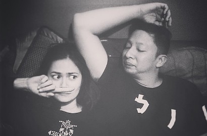 Menikah Diam-Diam, Ini Foto Pernikahan Ringgo Agus Rahman dan Istri