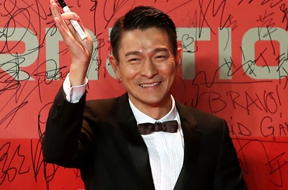 Tampil Perdana di Depan Publik, Putri Andy Lau Takut Kamera
