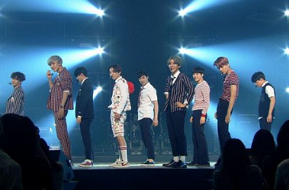 EXO Bikin Fans Terpukau Saat Bawakan 'Growl' Versi Band
