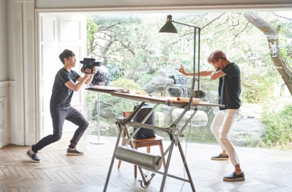 Kai cs Pose Imut dan Kocak di Foto Iklan MCM EXO