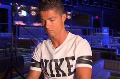 Ditanya Rumor Transfer Sergio Ramos, Cristiano Ronaldo Ngacir