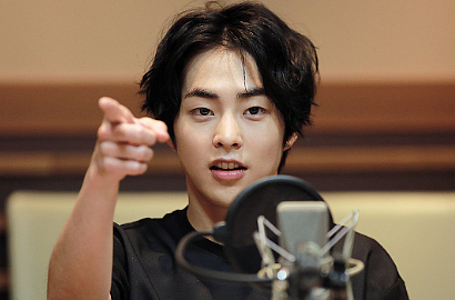 Netter Heboh Xiumin EXO Punya 'Kembaran' Cewek