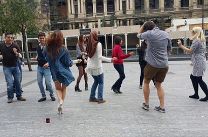 Shae Sukses Perkenalkan 'Go Jigo' Alias Goyang Dua Lima di Australia