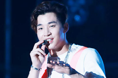 Henry SuJu-M Pamer Video Topless dan Ajak Fans ke Pantai Bareng, Mau Ikut?
