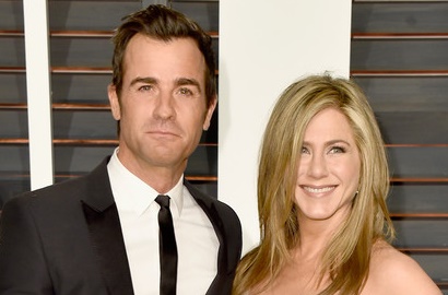 Inikah Gaun Pengantin Jennifer Aniston?