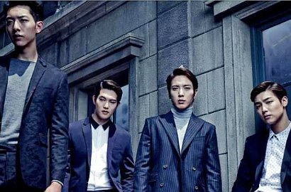 Yong Hwa dan Member CN Blue Bak Eksekutif Muda Bareng The Class