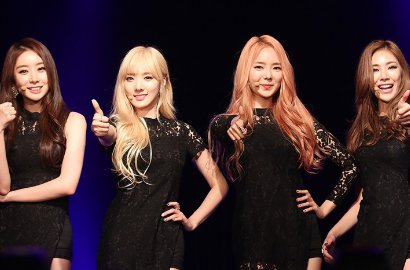Stellar Ungkap Dapat Tekanan dari Agensi untuk Tampil Seksi Saat Manggung