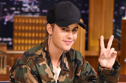 Aww, Justin Bieber Ternyata Pencium Handal