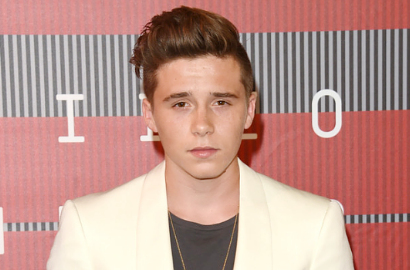 Habis Jalan Bareng, Brooklyn Beckham Pamerkan Foto Cewek Misterius