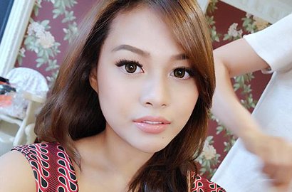 Pamer Bahu 'Telanjang', Aurel Hermansyah Disorot Netter