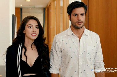 Serasinya Pemeran Ayaz dan Oyku 'Cinta di Musim Cherry' di Cover Majalah