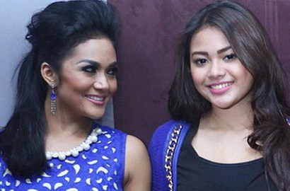 Setelah 'Perang' dan 'Damai', Aurel Akhirnya Unggah Foto Bareng Krisdayanti