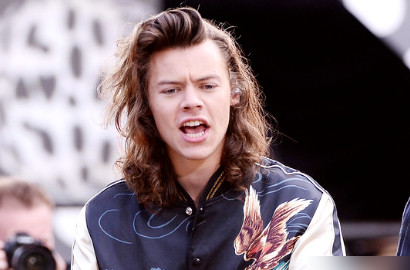 One Direction Vakum, Harry Styles Sudah Siapkan Album Solo