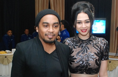Glenn Fredly Dikabarkan Pindah Agama Demi Aura Kasih, Ini Reaksi Netter