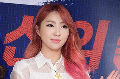 Rehat Bermusik, Minzy 2NE1 Buka Akademi Tari