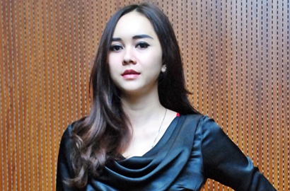 Usai Syahrini, Giliran Aura Kasih Ikut Rilis Lagu EDM