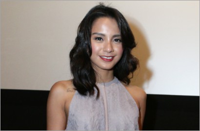 Pamer Foto Testpack dengan 2 Garis, Kirana Larasati Positif Hamil