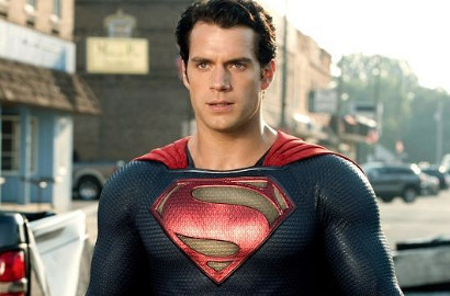 Henry Cavill Bocorkan Prolog 'Batman v Superman', Seperti Apa?