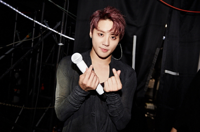 Beradegan 'Panas' Saat Konser, Xiah Junsu JYJ Dicerca Netter