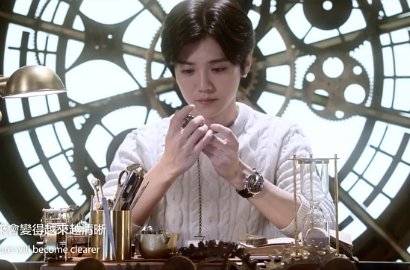 Ditinggal Mati Kekasih, Luhan Putar Balik Waktu di MV 'Promises'