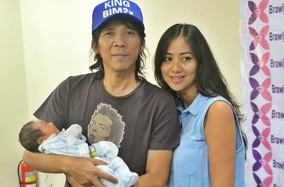 Dikaruniai Anak Laki-Laki, Bimbim Slank Ngebet Bikin Band