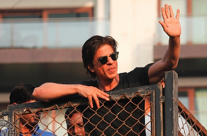 Keren, Shahrukh Khan Kini Miliki 16 Juta Lebih Followers Twitter