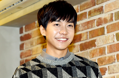 Lama Gak Nongol, Lee Seung Gi Bikin Netter Baper di Pemotretan Majalah