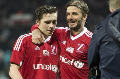 Lawan Pemain Legendaris Dunia di Laga Amal, David Beckham Ajak Anak