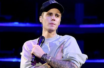 Justin Bieber Menangis di Konser Los Angeles, Kenapa?