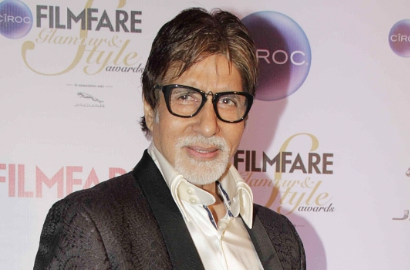 Rayakan Hari Anak, Amitabh Bachchan Unggah Foto Imut Cucu