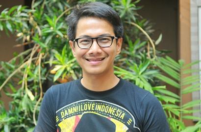 Masih Belum Dikaruniai Momongan, Delon 'Idol' dan Istri Niat Adopsi Anak