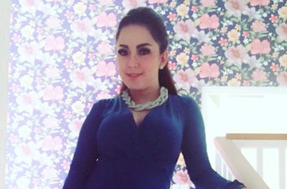 Regina Beberkan Alasan Setuju Dinikahi Siri oleh Farhat Abbas