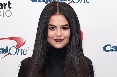Waduh, Selena Gomez Akui Suka Cara Niall Horan 1D Menciumnya
