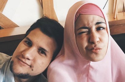 Stuart Collin: Jangan Jual Kesedihan untuk Cari Muka, Sindir Risty Tagor?