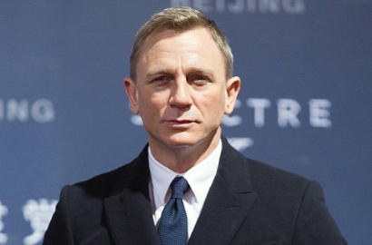 Aktor Ganteng Ini Dijagokan Jadi Pengganti Daniel Craig di Film James Bond, Siapa?