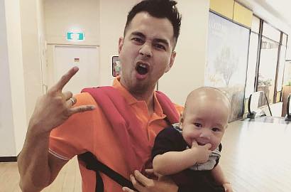 Hati-Hati dan Jangan Sombong Jadi Pesan Suhu Naga untuk Raffi Ahmad di 2016