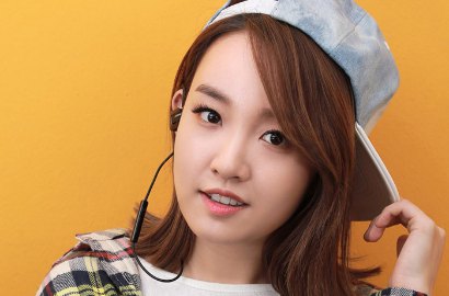 Tak Pernah Umumkan Pacaran, Younha Ngaku Baru Putus dari Kekasihnya