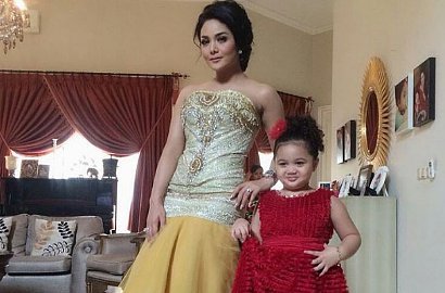 Amora Pakai Baju Warisan Kakak Tiri, dari Aurel atau Athalia?