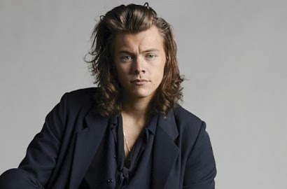 Ikuti Jejak Zayn Malik, Harry Styles Teken Kontrak Musik Bareng Label Baru