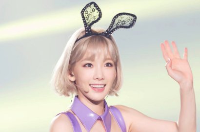 Bikin Ngakak, Tae Yeon SNSD Tirukan Wajah Tokoh Kartun di Kemasan Minuman