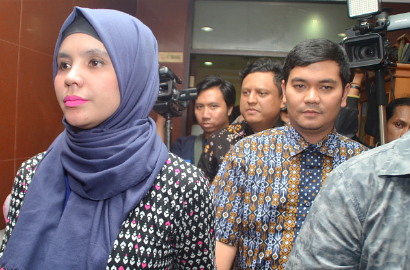 Kakak Ipar Indra Bekti Diakui Pernah Berpacaran dengan Miss Transgender, Benarkah?