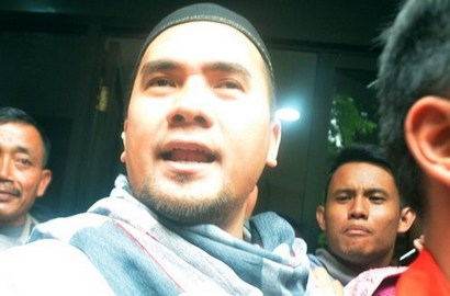 Mengharukan, Ibunda Virginia Anggraeni Datang Jenguk Saipul Jamil